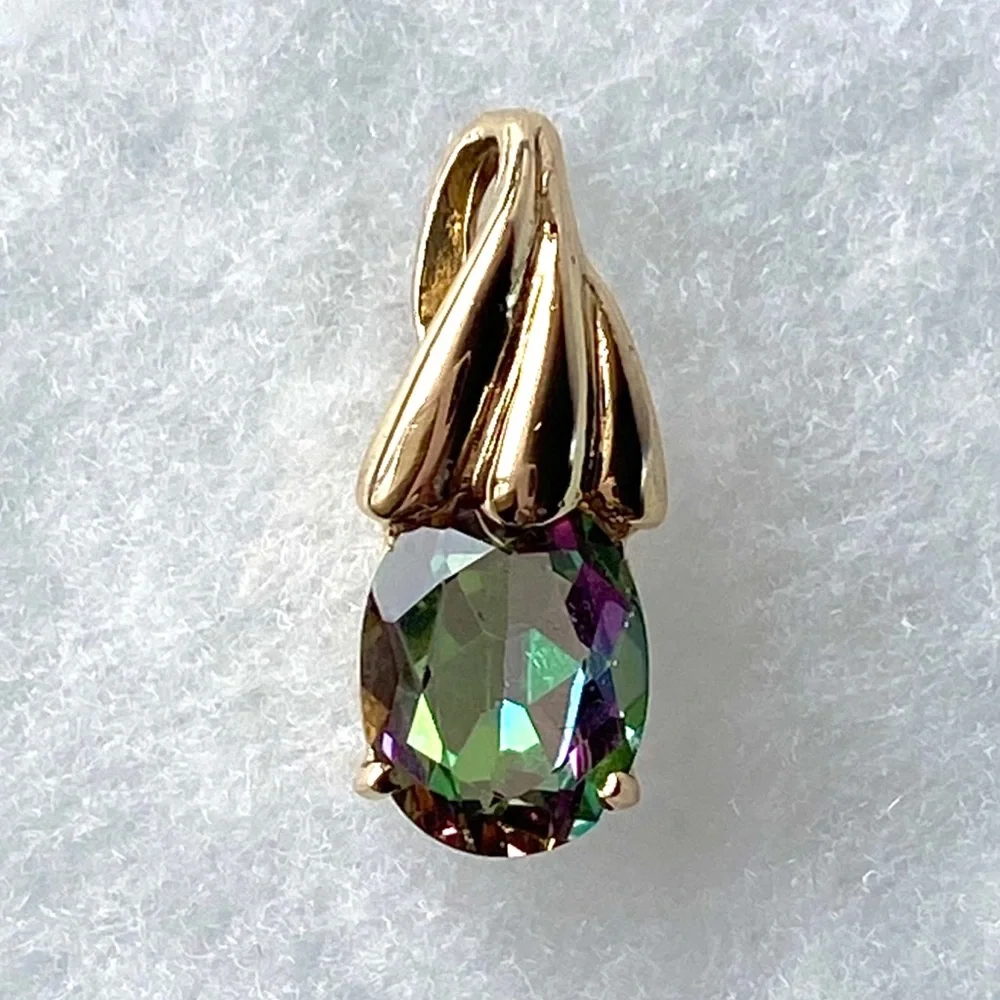 Elegant Gold and Multicolor Pendant Necklace - Picture 12 of 17